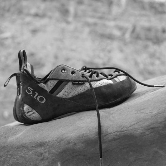 How To Lace Climbing Shoes - Lowgravityclimbing - - Low Gravity Co Climbing Chalk